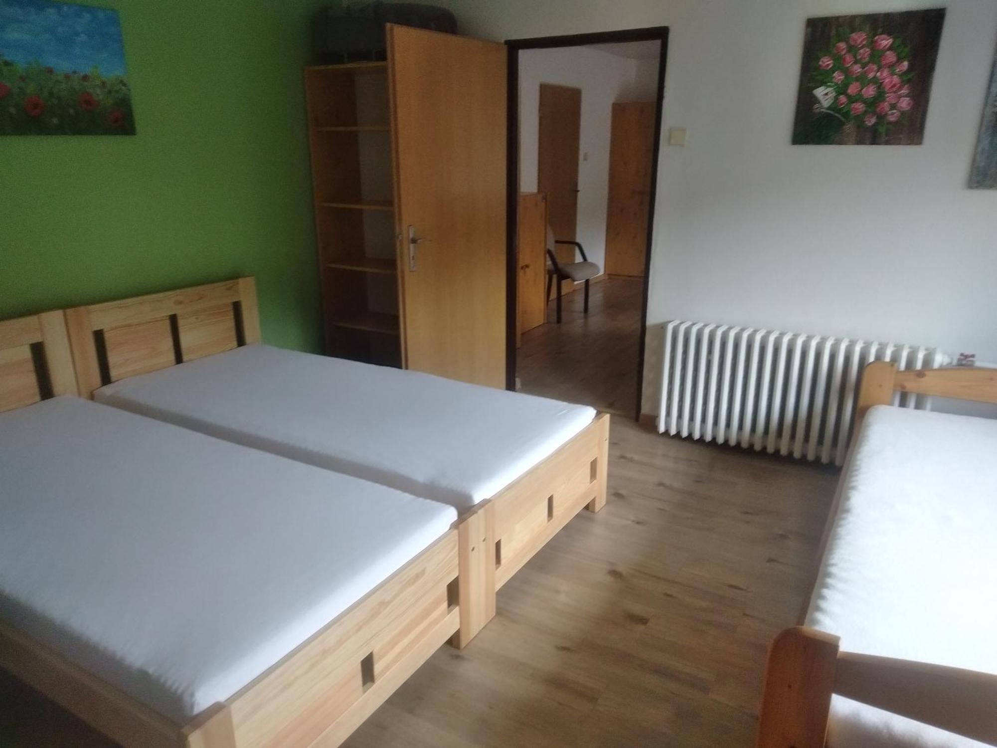 Salas-Dum Pro Spolecnou Dovolenou Az 11 Osob Exterior foto